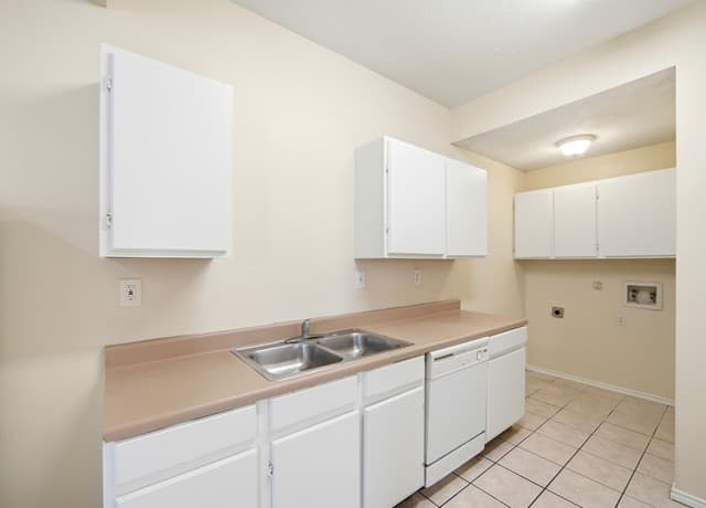 7642-7448  Windsor Oaks, San Antonio, TX 78239 — photo 10