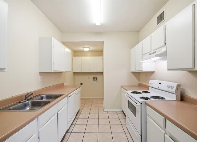 7642-7448  Windsor Oaks, San Antonio, TX 78239 — photo 11