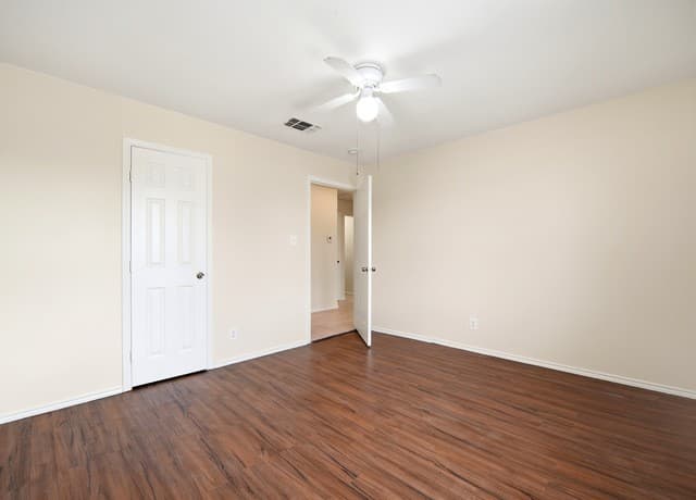 7642-7448  Windsor Oaks, San Antonio, TX 78239 — photo 16