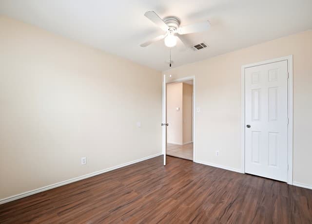 7642-7448  Windsor Oaks, San Antonio, TX 78239 — photo 21