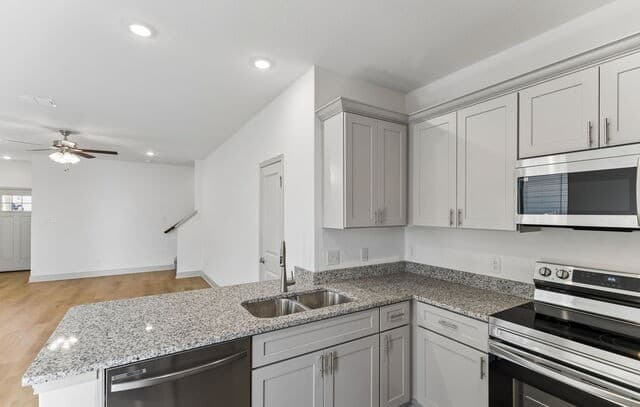 7545  Briarwood Pass, San Antonio, TX 78252 — photo 20