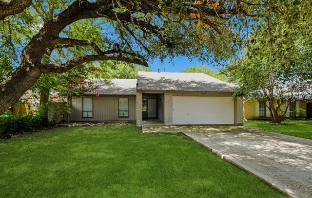 4622 La Marquesa St