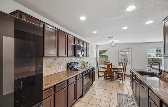 624  Cotton Patch, Schertz, TX 78154 — photo 15