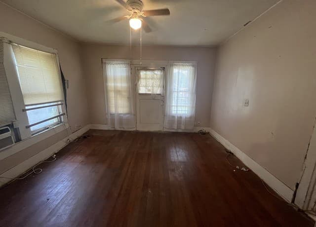 205 E White, San Antonio, TX 78214 — photo 2