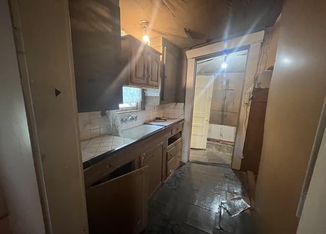 205 E White, San Antonio, TX 78214 — photo 8