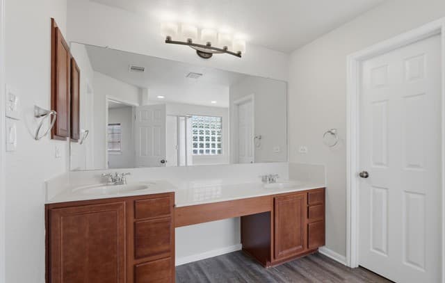 233  Springtree Trl, Cibolo, TX 78108 — photo 8