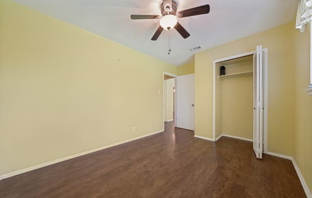 10911 Whispering Wind St, San Antonio, TX 78230 — photo 17