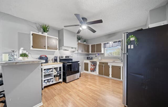 13950  Ih 35, Moore, TX 78057 — photo 12