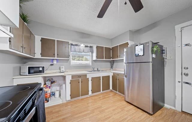 13950  Ih 35, Moore, TX 78057 — photo 15