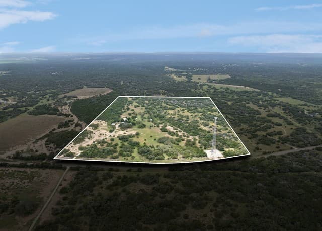 4125  County Road 251, Hondo, TX 78861 — photo 22