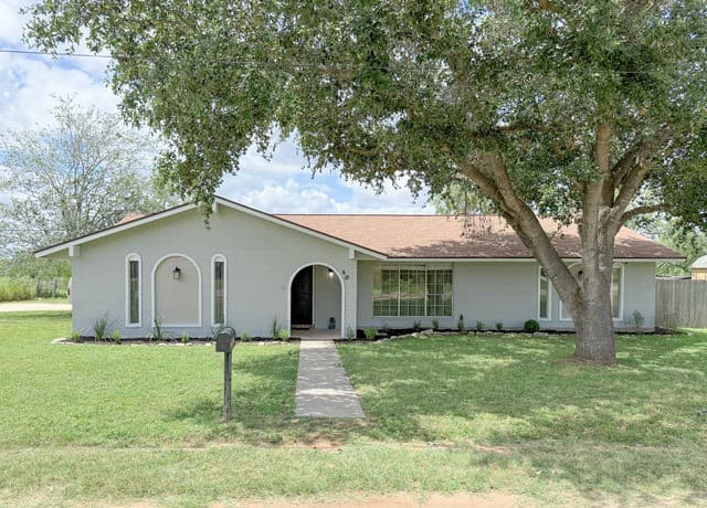 401  Bluebonnet Ave
