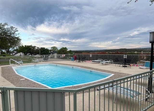 943  Parkview Unit APT C3, Canyon Lake, TX 78133 — photo 10