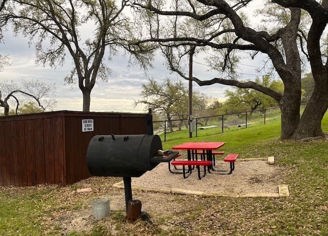 943  Parkview Unit APT C3, Canyon Lake, TX 78133 — photo 11