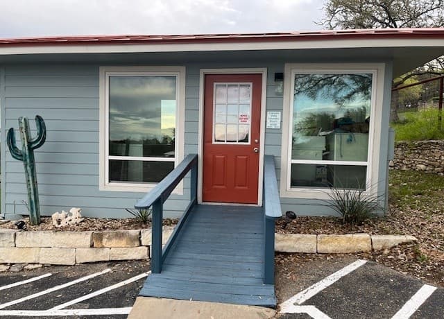 943  Parkview Unit APT C3, Canyon Lake, TX 78133 — photo 9