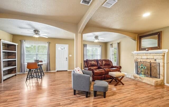 4229 & 4225  Mansion, Von Ormy, TX 78073 — photo 17