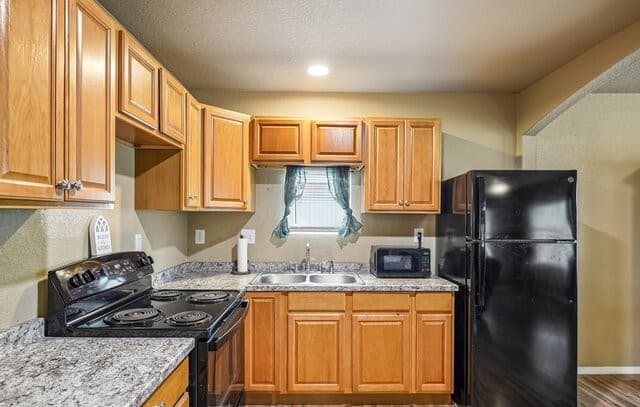 4229 & 4225  Mansion, Von Ormy, TX 78073 — photo 22