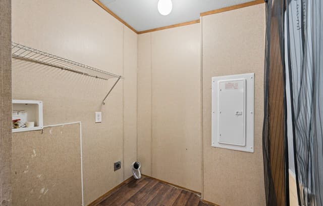311 N Reed St, Pleasanton, TX 78064 — photo 7