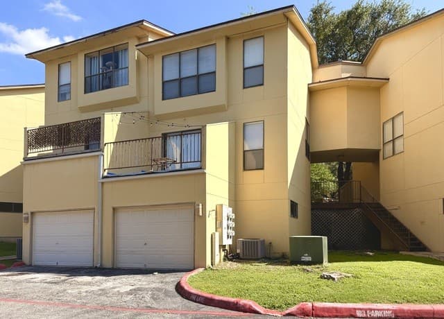8642 Fredericksburg Rd Unit 701