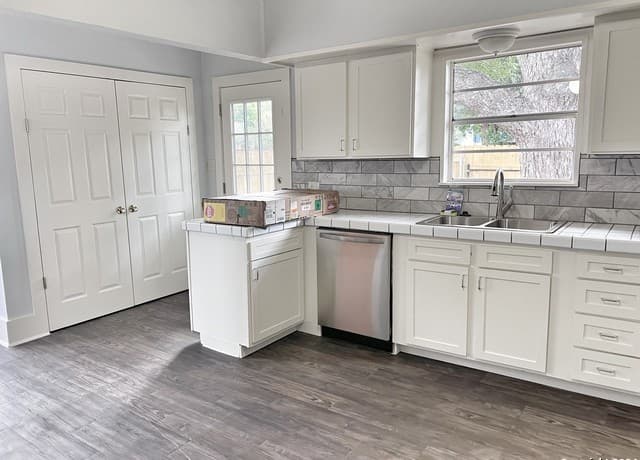 420  Willow Ave A Unit A, New Braunfels, TX 78130 — photo 12