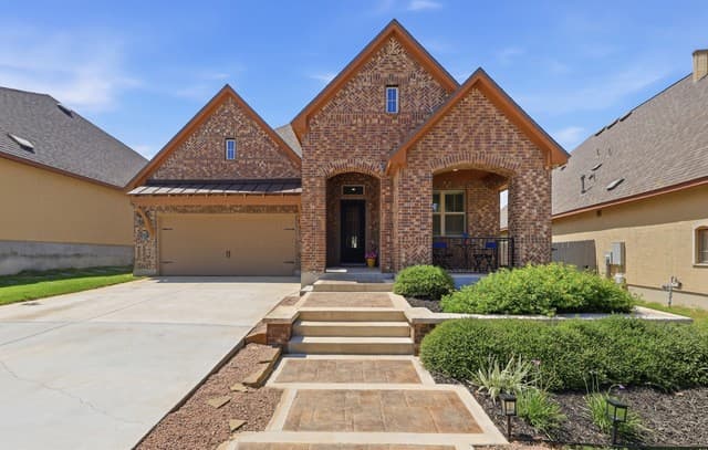 8647 Glass Gem Dr
