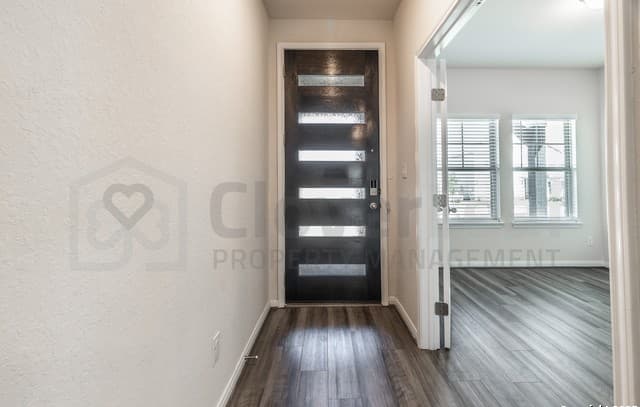 9510  Falls Canyon Blvd, Converse, TX 78109 — photo 4