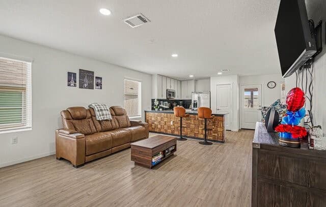 530  Primrose Ln, San Antonio, TX 78227 — photo 4