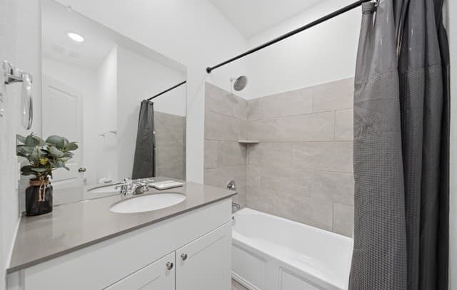14910  Cardigan Wheel, San Antonio, TX 78254 — photo 4