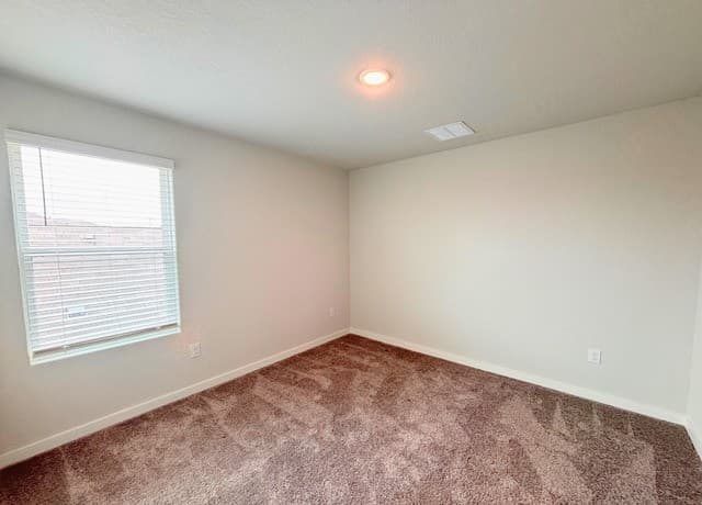 5315  Tourmaline Loop, San Antonio, TX 78222 — photo 18