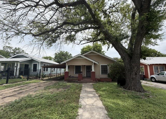 116  Hot Wells Blvd Unit 3, San Antonio, TX 78223 — photo 2