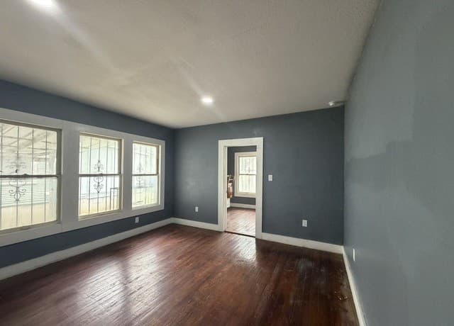 116  Hot Wells Blvd Unit 3, San Antonio, TX 78223 — photo 7