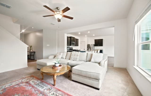 15310  Escalante Pass, Von Ormy, TX 78073 — photo 11