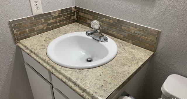 8503  Glen Ct, San Antonio, TX 78239 — photo 14