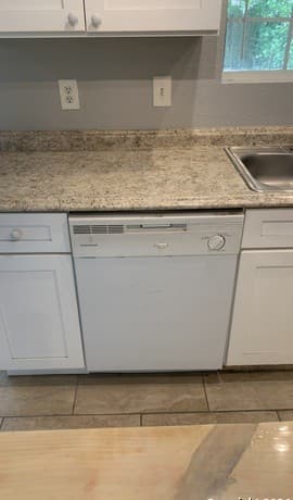 8503  Glen Ct, San Antonio, TX 78239 — photo 7