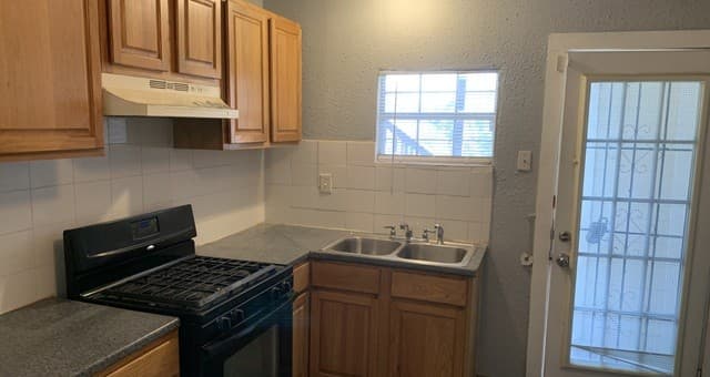 1524 W Woodlawn Ave Unit 1, San Antonio, TX 78201 — photo 3