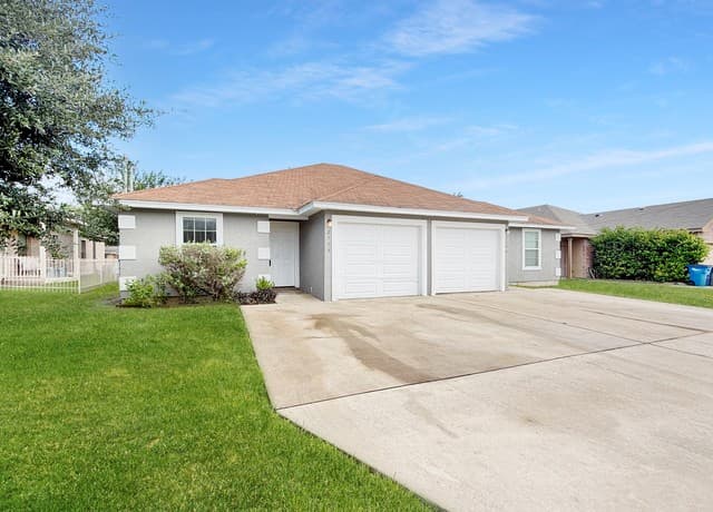 239  Rosalie Dr