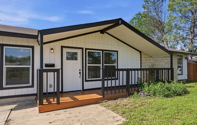 107 Goodhue Ave, San Antonio, TX 78218