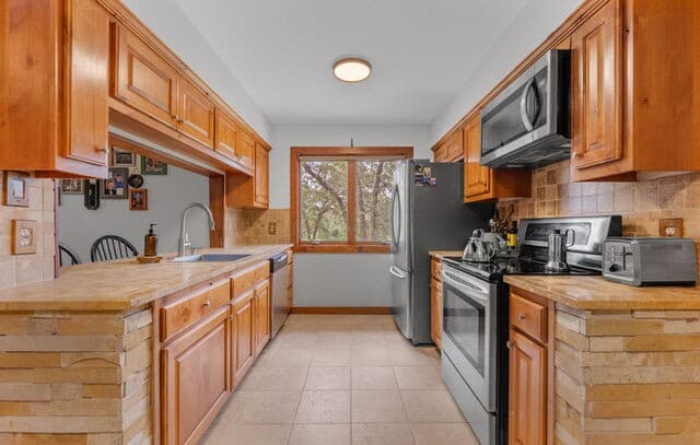 208  Oak Bend Dr, La Vernia, TX 78121 — photo 7
