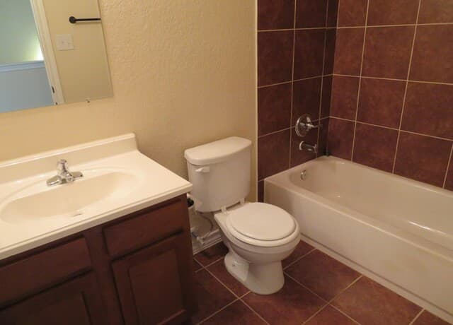 14107  Veneto Dr Unit 1, San Antonio, TX 78233 — photo 22