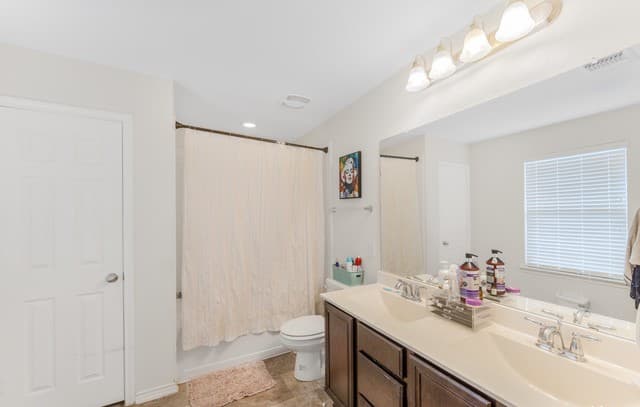 8422  Brazos Pt, San Antonio, TX 78252 — photo 17