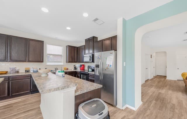 8422  Brazos Pt, San Antonio, TX 78252 — photo 8