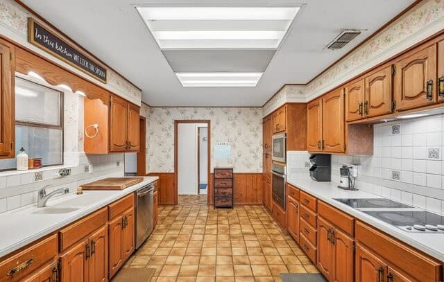 19300 N Fm 81, Hobson, TX 78117 — photo 17