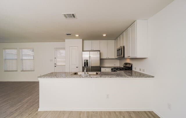 9913  Leeds Wheel, San Antonio, TX 78254 — photo 6