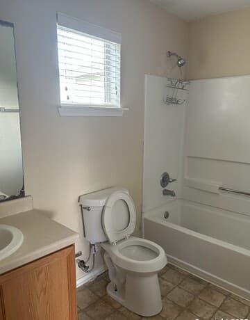 2126  Hollow Circle, San Antonio, TX 78227 — photo 12