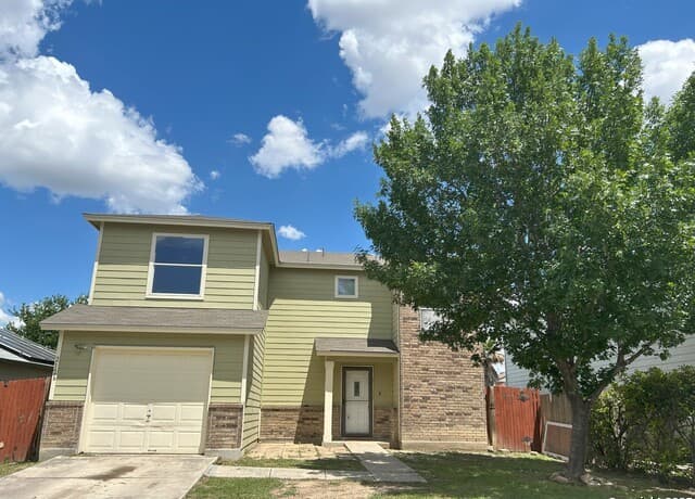 2126  Hollow Circle, San Antonio, TX 78227 — photo 2