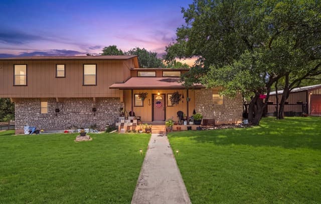 410  Susie Dr, Canyon Lake, TX 78133