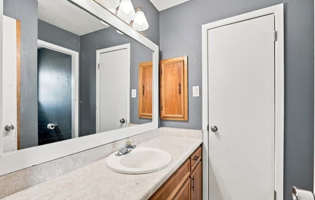 410  Susie Dr, Canyon Lake, TX 78133 — photo 19