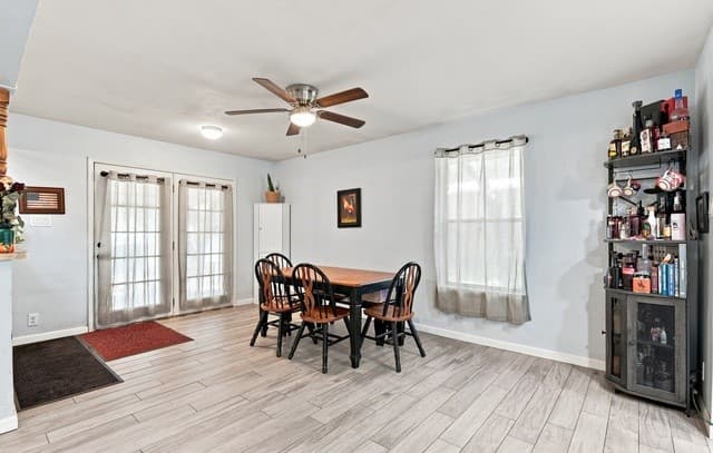 410  Susie Dr, Canyon Lake, TX 78133 — photo 6