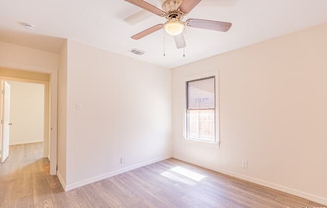 131  Harald, San Antonio, TX 78214 — photo 20