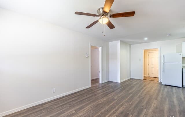 131  Harald, San Antonio, TX 78214 — photo 4