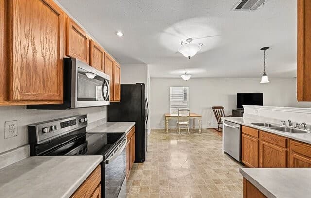 201 Jordan Pl, Boerne, TX 78006 — photo 10